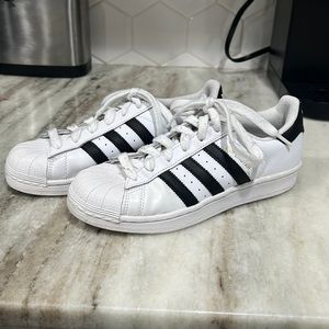 Adidas Superstars
